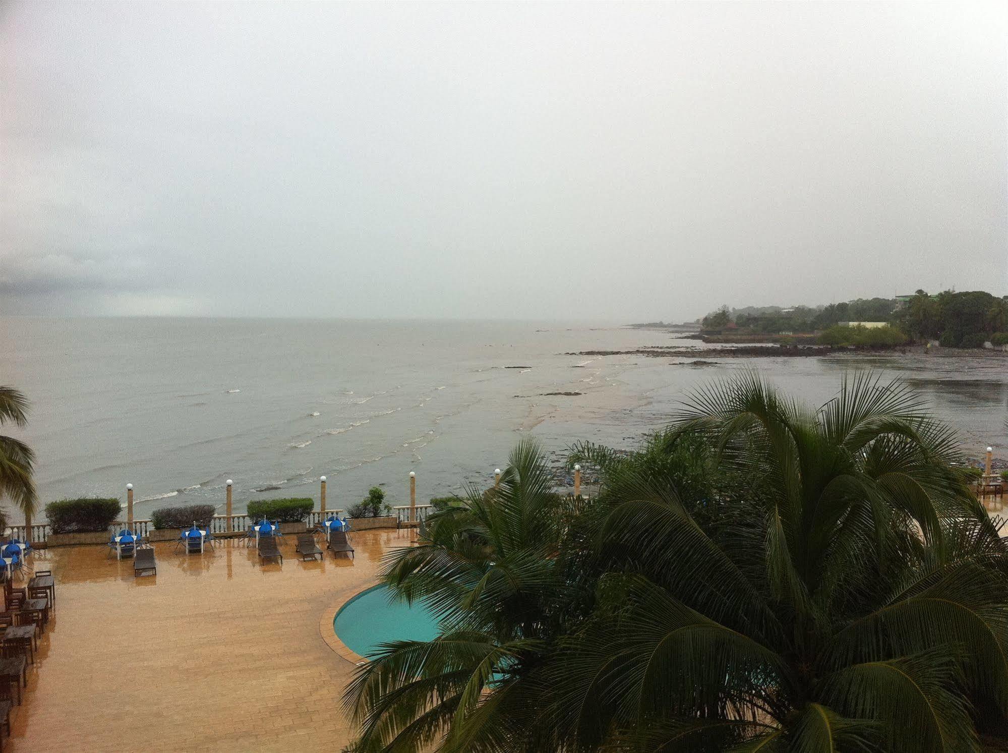 Mariador Palace Conakry Eksteriør bilde